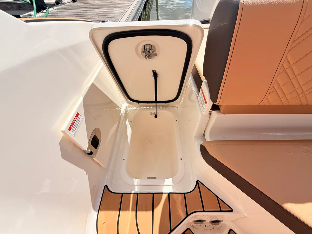 2027 Sea Ray SDX 230 Outboard 23.0 feet, St Petersburg, FL #24