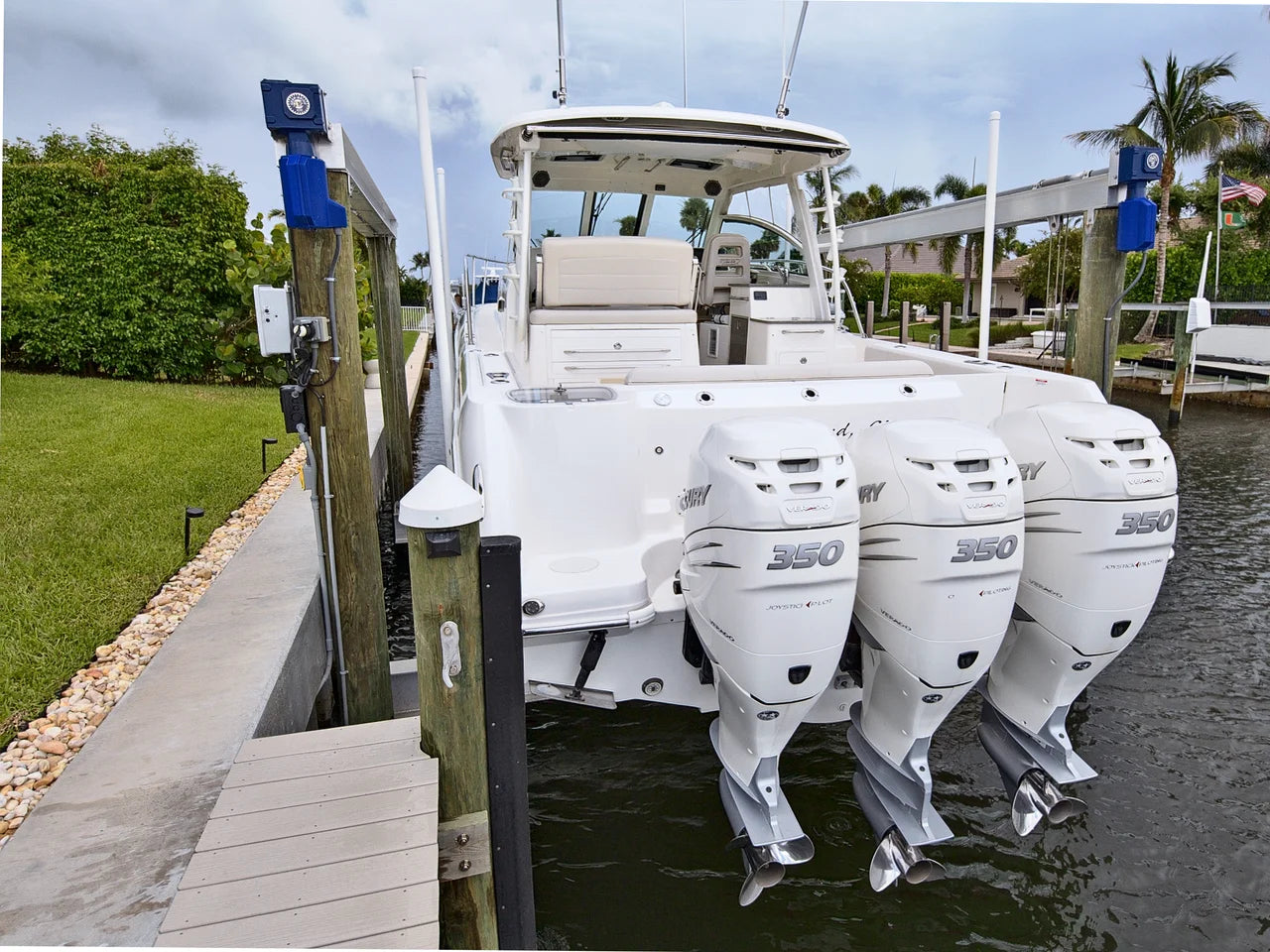 2018 Boston Whaler 345 CONQUEST 34.0 feet, Stuart, Florida #12
