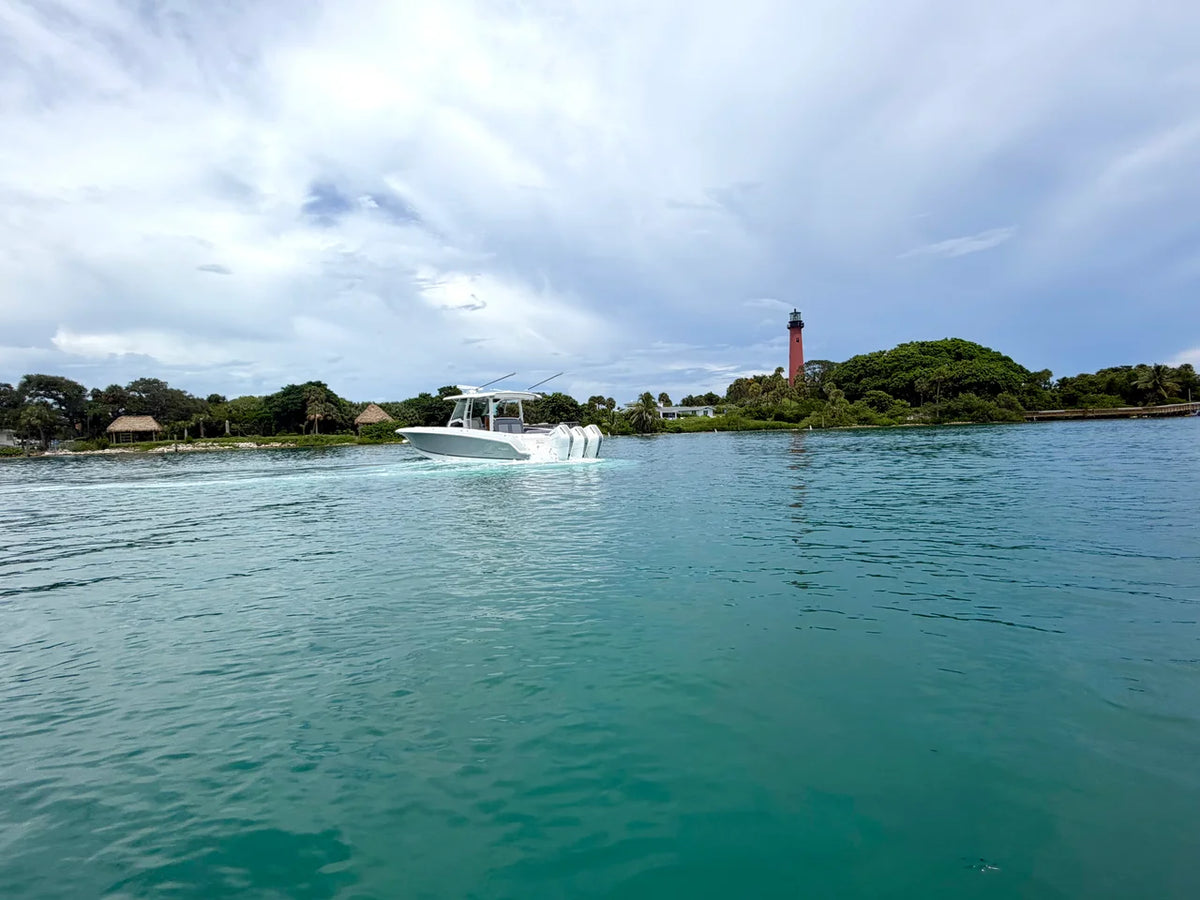 2026 Boston Whaler 380 Outrage 38.0 feet, Jupiter, Florida #5