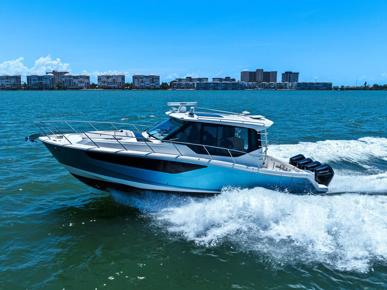 2025 Boston Whaler 405 CONQUEST 41.0 feet, St Petersburg, FL #1