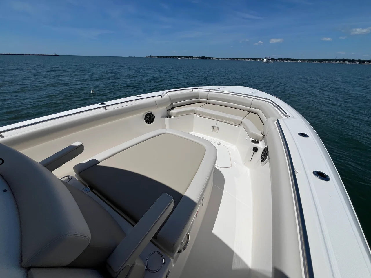 2026 Boston Whaler 330 Outrage 33.0 feet, Westbrook, Connecticut #37