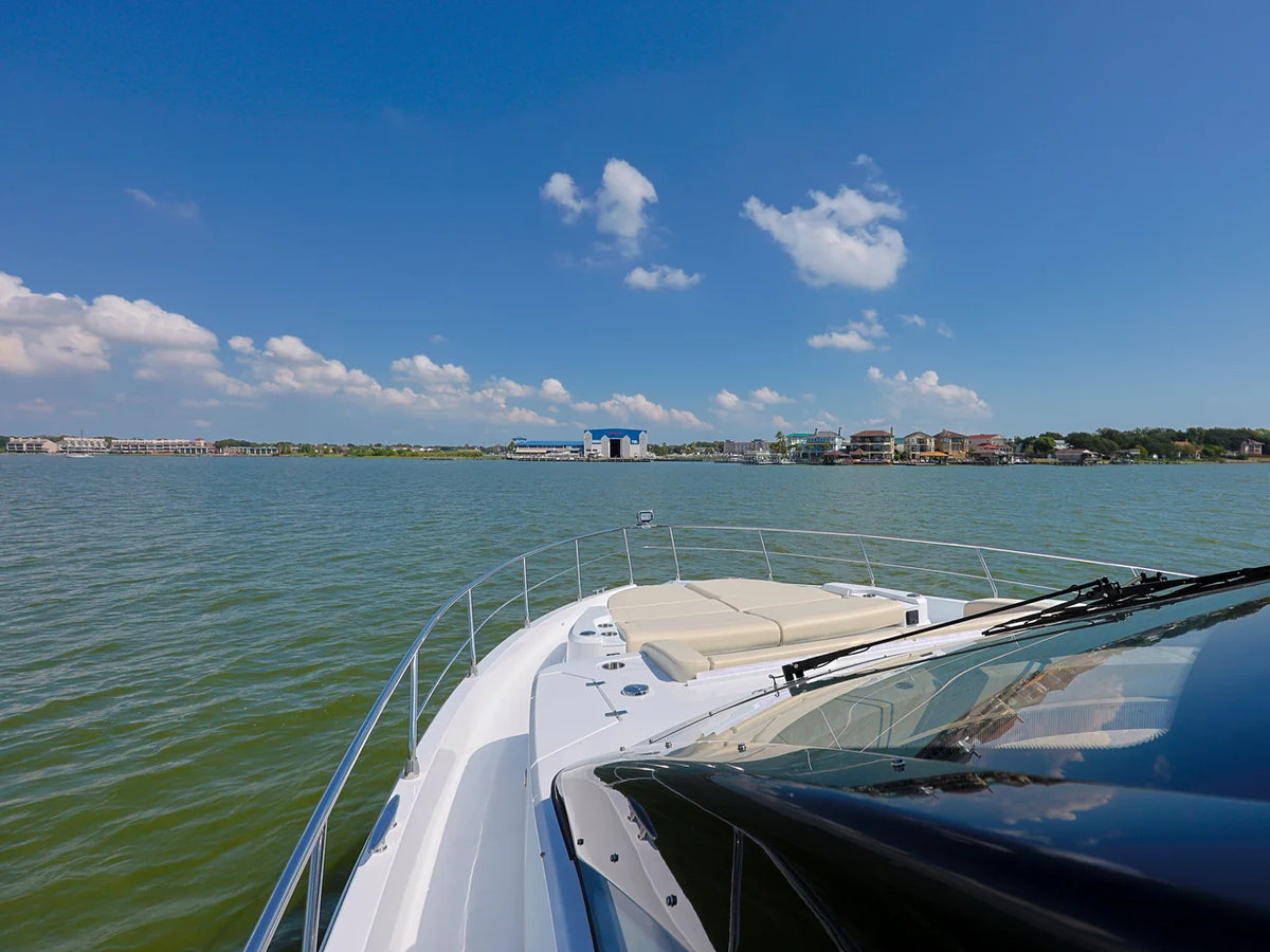 2027 Cruisers Yachts 57 FLY 57.0 feet, Seabrook, TX #6