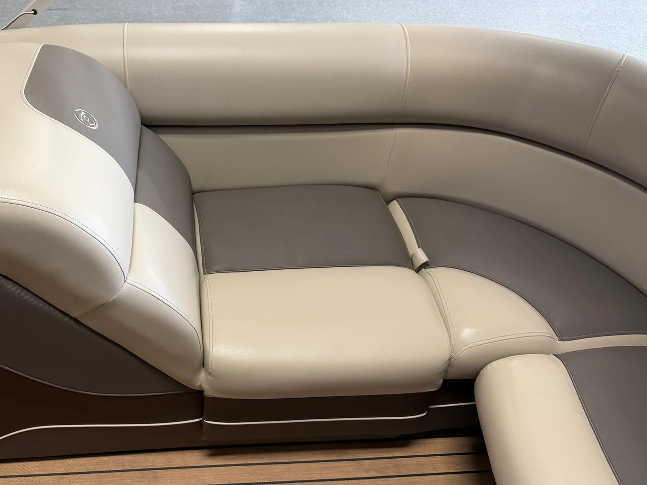 2016 Premier 235 SOLARIS 23.0 feet, Nisswa, Minnesota #60