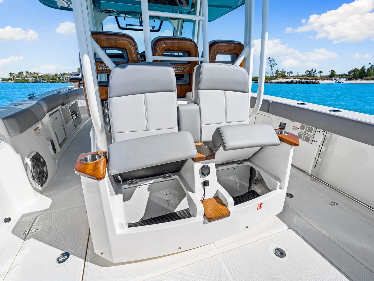 2026 Boston Whaler 360 Outrage 36.0 feet, Venice, Florida #11