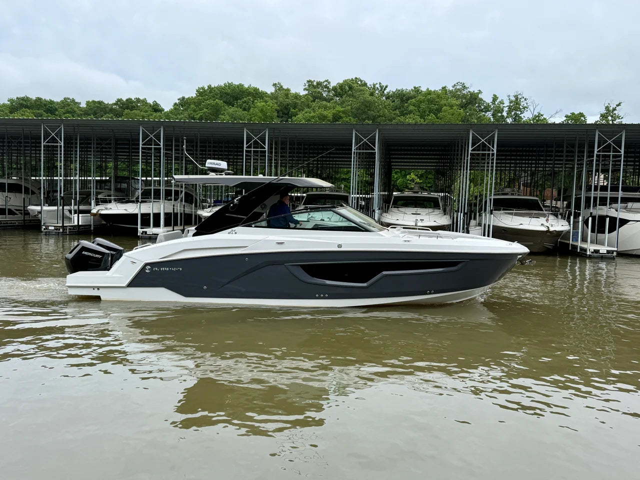 2026 Cruisers Yachts 34 GLS Outboard 34.0 feet, Lake Ozark, MO #5