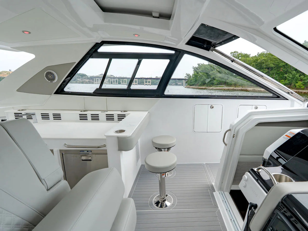 2027 Cruisers Yachts 42 GLS Outboard 42.0 feet, Lake Ozark, MO #31