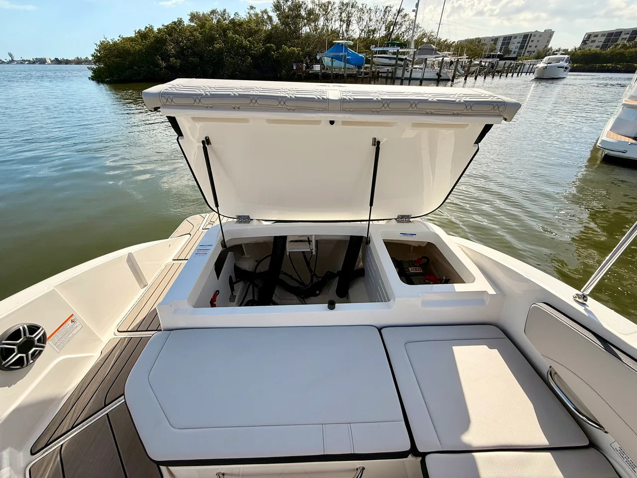 2026 Sea Ray SPX 210 Outboard 21.0 feet, St Petersburg, FL #32