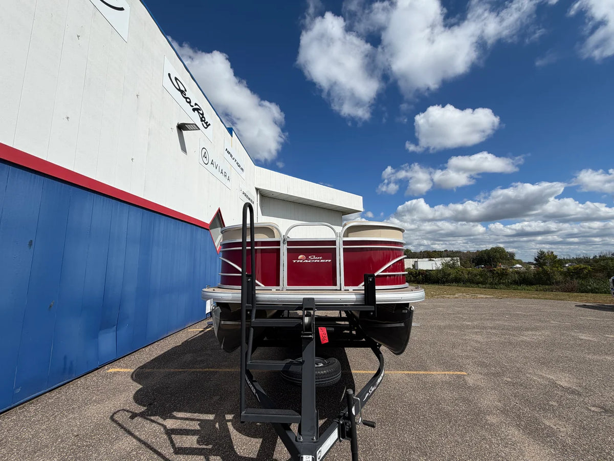 2023 Tracker 210 SUNTRACKER 21.0 feet, Excelsior, Minnesota #2