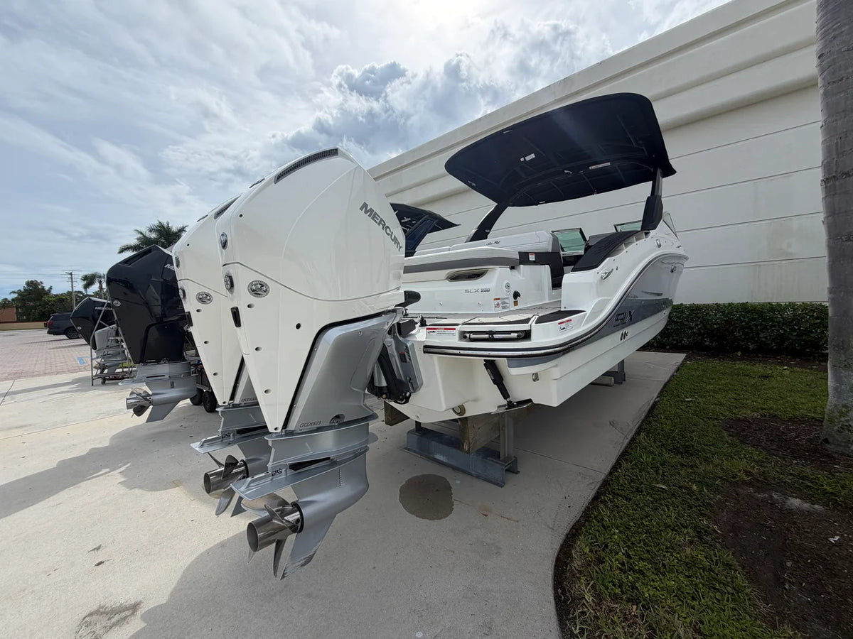 2027 Sea Ray SLX 280 Outboard 28.0 feet, Stuart, Florida #3