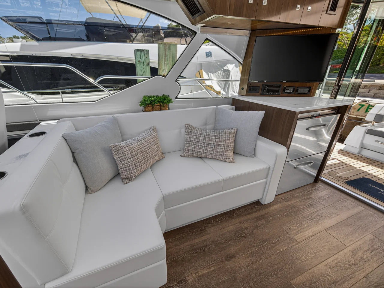2023 Cruisers Yachts 50 CANTIUS 50.0 feet, Palm Beach, FL #45
