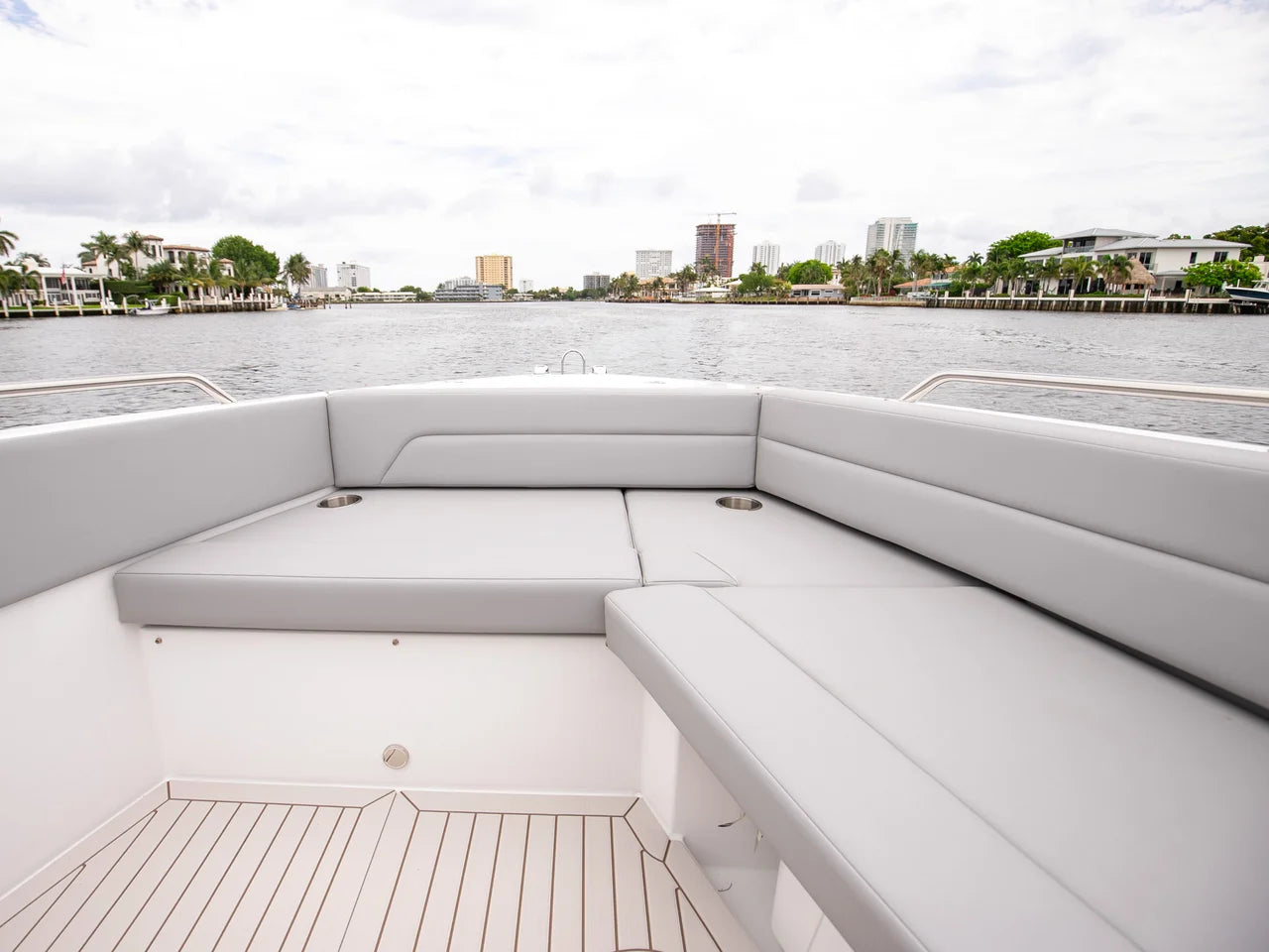 2026 Cruisers Yachts 38 VTR 38.0 feet, Pompano Beach, Florida #18