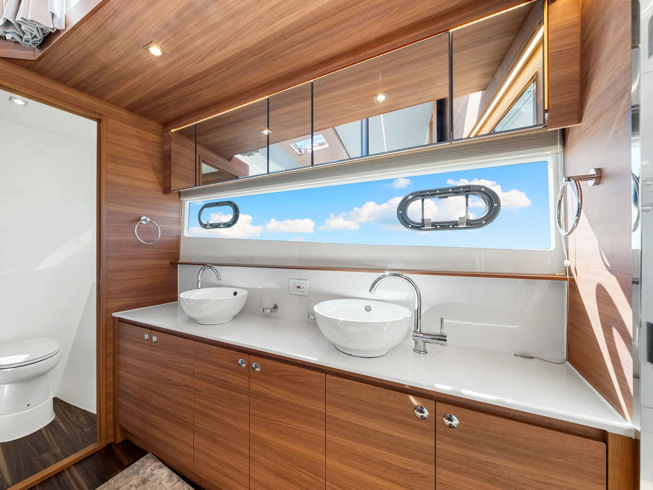 2022 Aquila 54 Yacht 54.0 feet, Clearwater, Florida #98