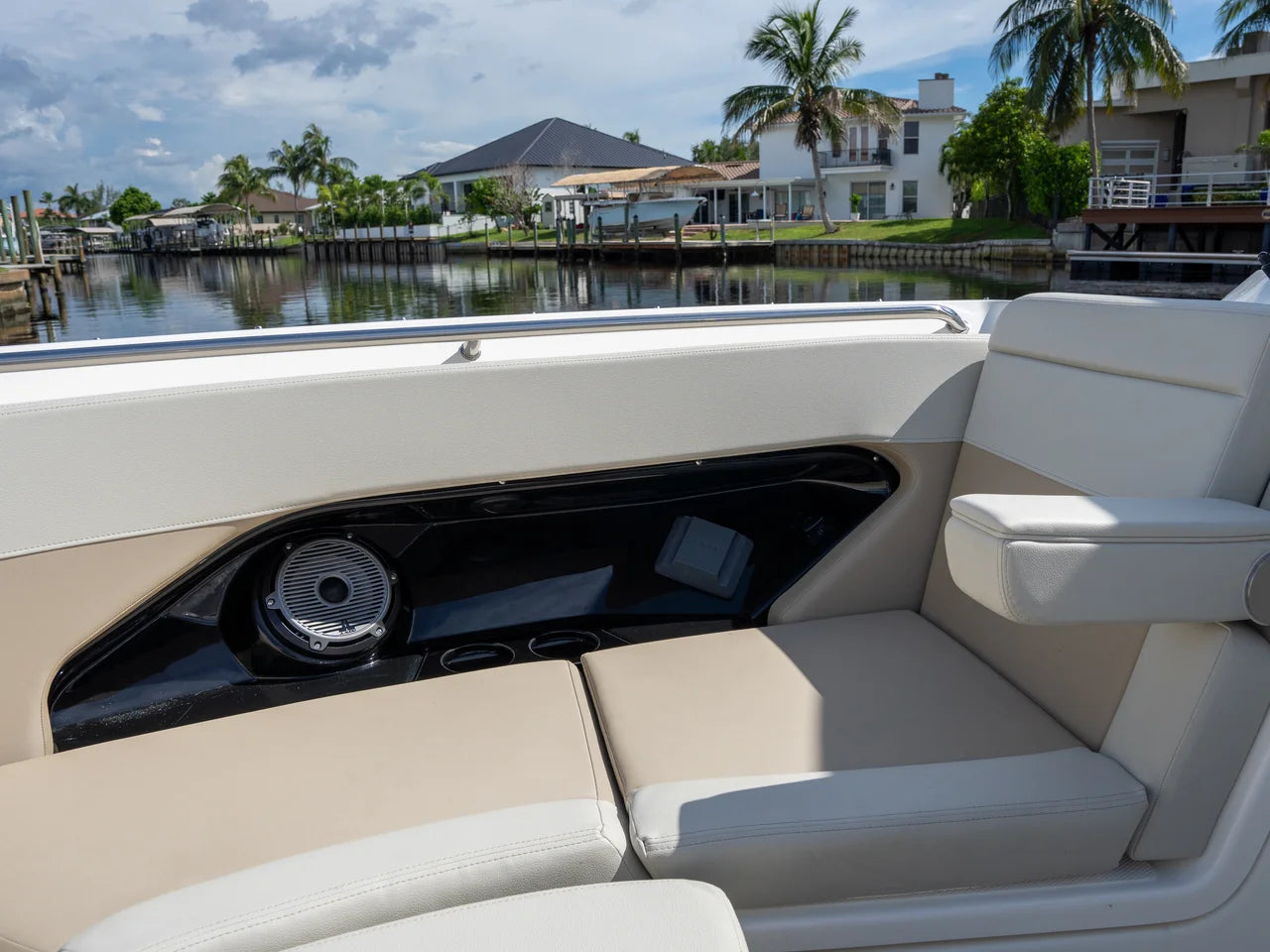 2027 Boston Whaler 280 Vantage 28.0 feet, Fort Myers, FL #19