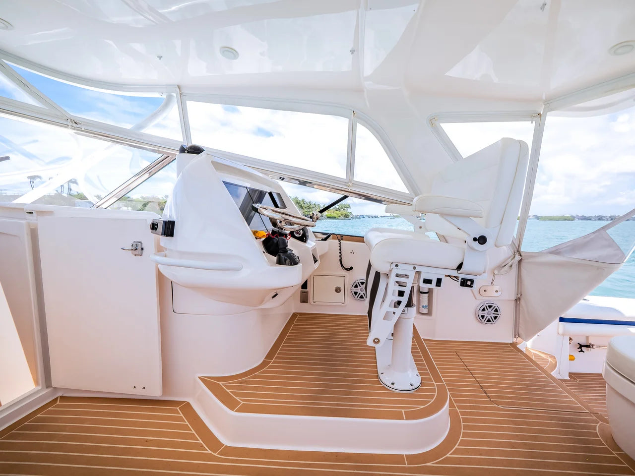 2018 Intrepid 475 SPORT YACHT 47.0 feet, Miami, FL #26