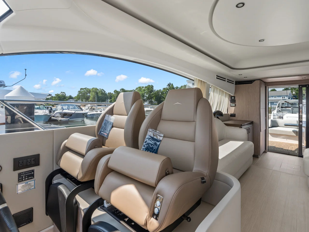 2027 Azimut Fly 53 53.0 feet, Quincy, MA #39