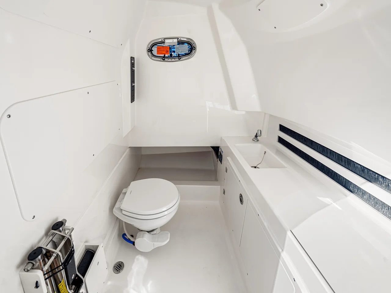 2026 Boston Whaler 330 Outrage 33.0 feet, Sarasota, FL #59