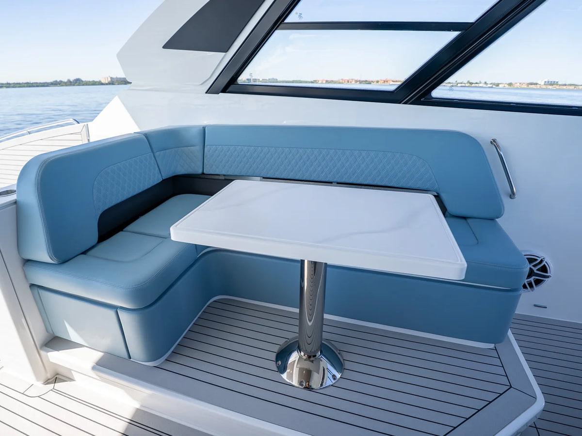 2027 Cruisers Yachts 50 GLS OB 50.0 feet, Clearwater, Florida #28