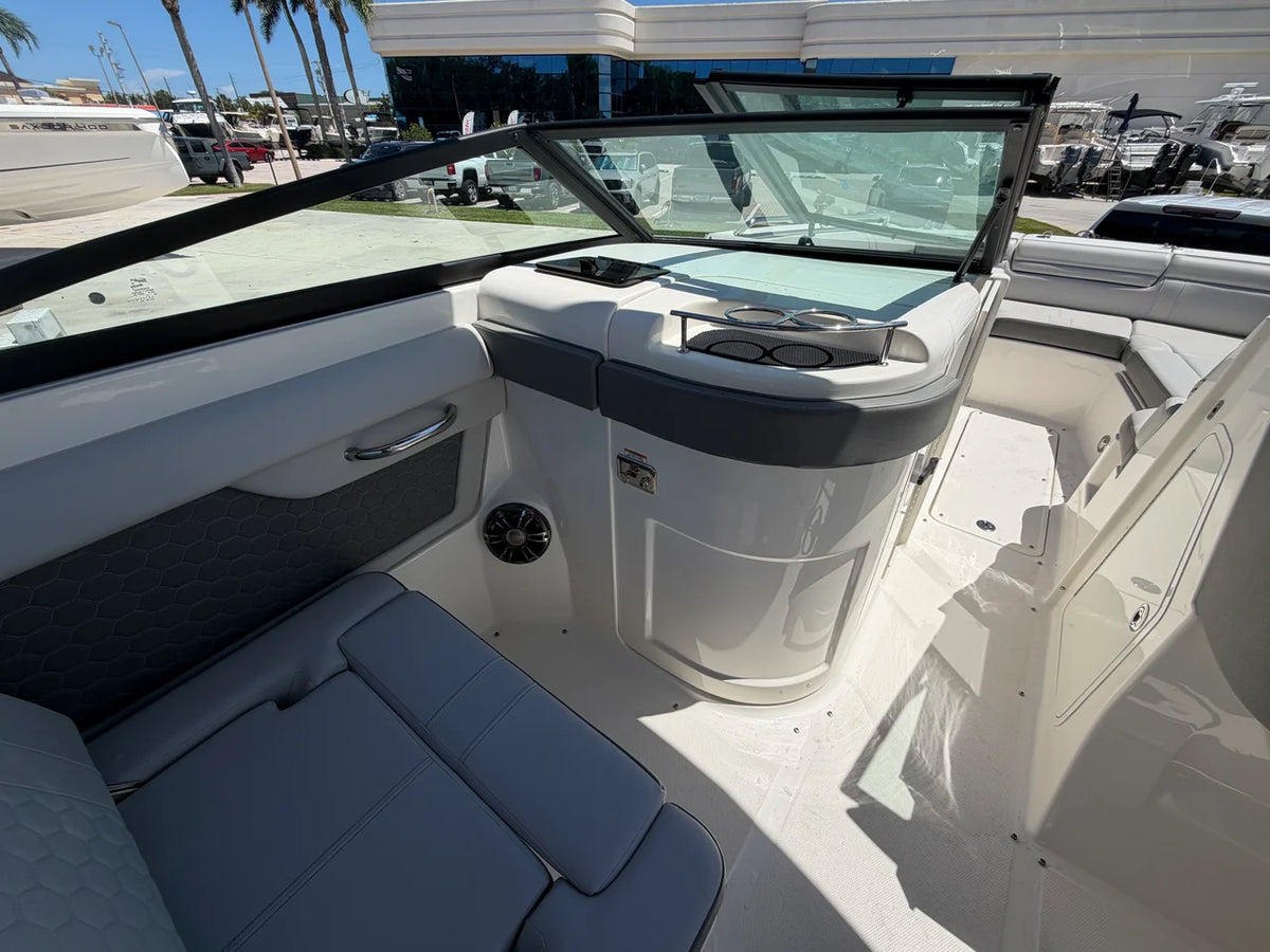 2022 Sea Ray 270 SDX OB 27.0 feet, Stuart, Florida #19