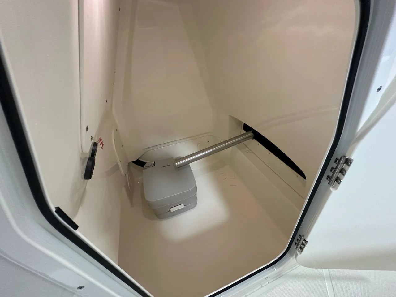 2026 Boston Whaler 220 Dauntless 22.0 feet, Ocean View, NJ #10