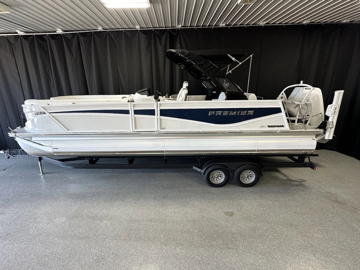 2027 Premier 270INTRIGUE 27.0 feet, Nisswa, Minnesota #1