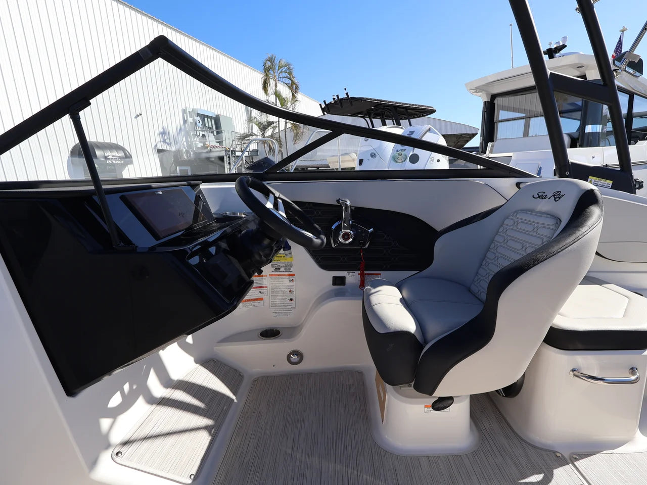 2026 Sea Ray SPX 210 Outboard 21.0 feet, Naples, Florida #11
