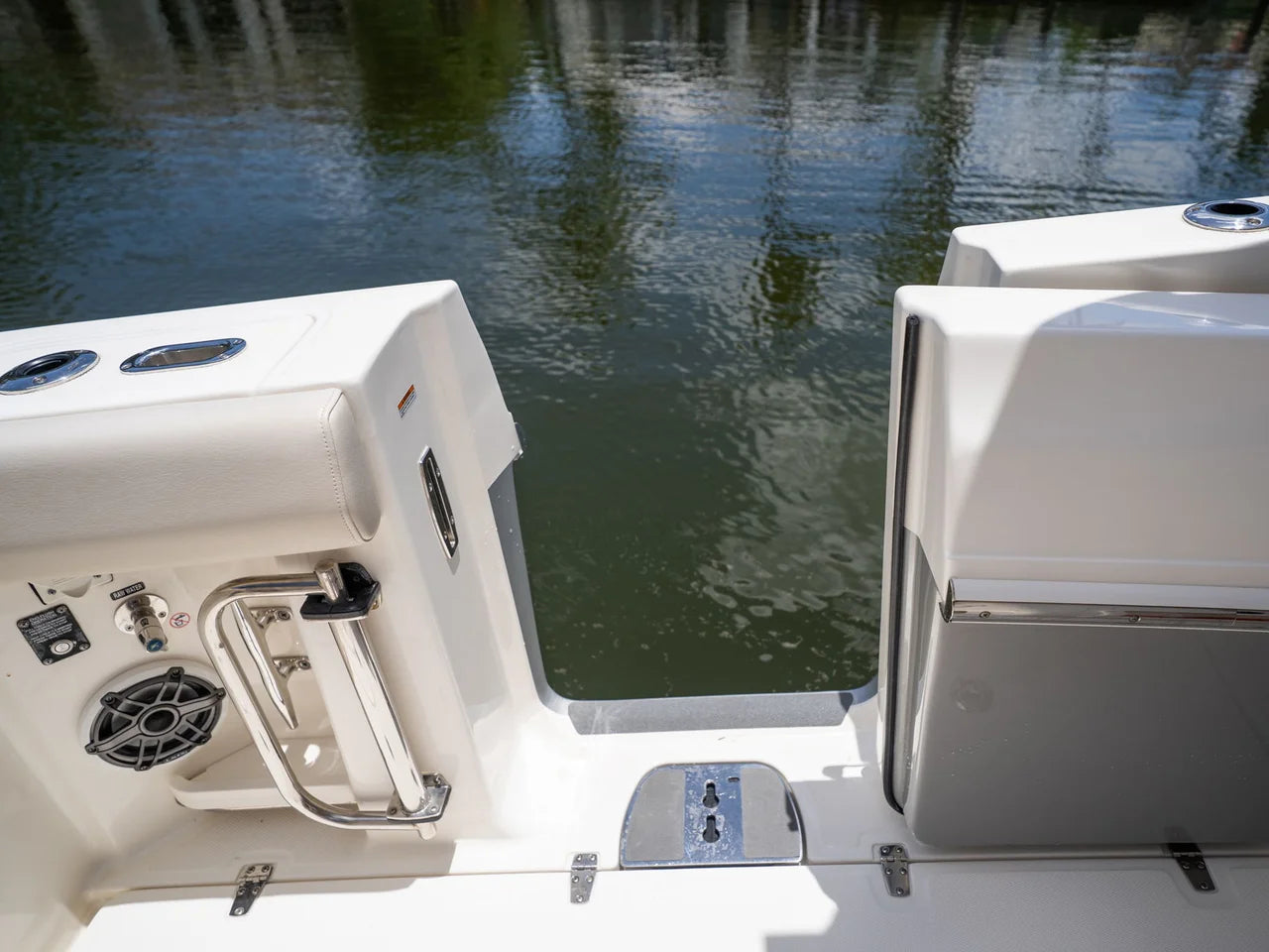 2022 Boston Whaler 350 REALM 35.0 feet, Naples, Florida #39