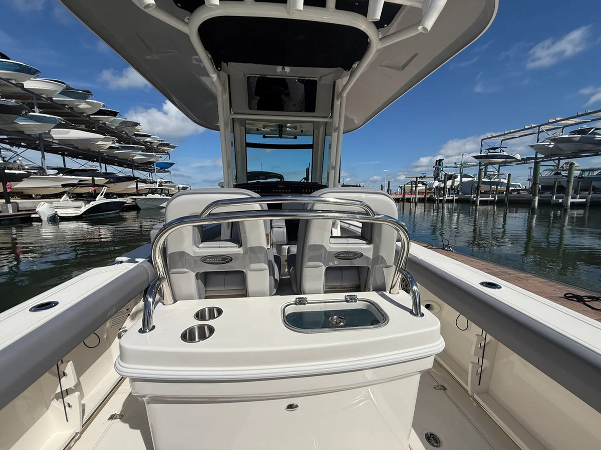 2027 Boston Whaler 250 Outrage 25.0 feet, Sarasota, FL #21