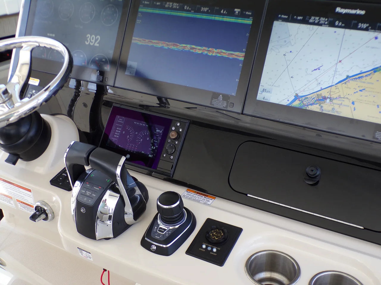 2018 Boston Whaler 420 OUTRAGE 42.0 feet, Naples, FL #27