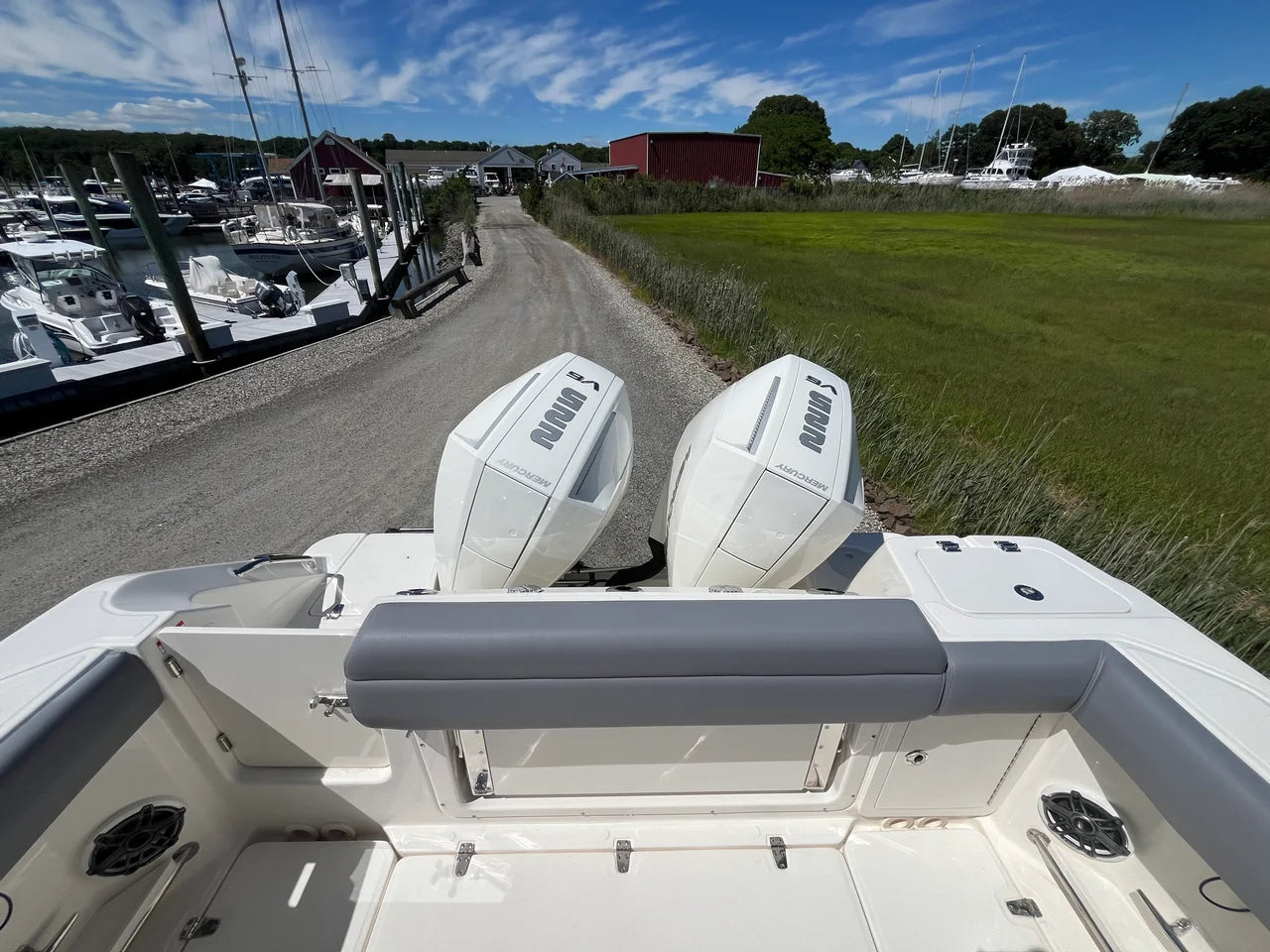 2026 Boston Whaler 250 Outrage 25.0 feet, Westbrook, Connecticut #2
