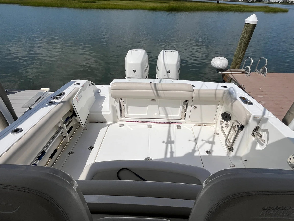 2019 Boston Whaler 330 OUTRAGE 33.0 feet, Ocean View, NJ #20