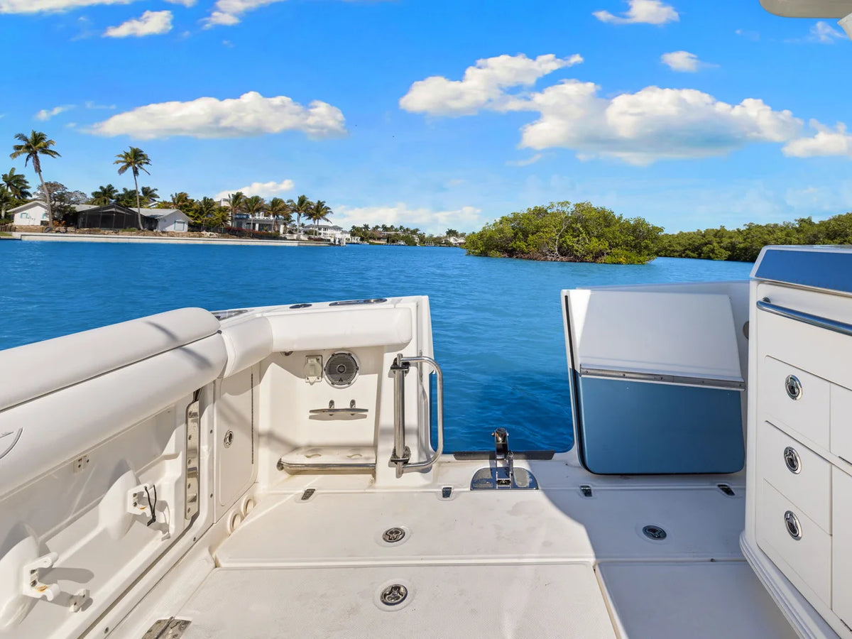 2014 Boston Whaler 350 OUTRAGE 35.0 feet, Naples, Florida #48