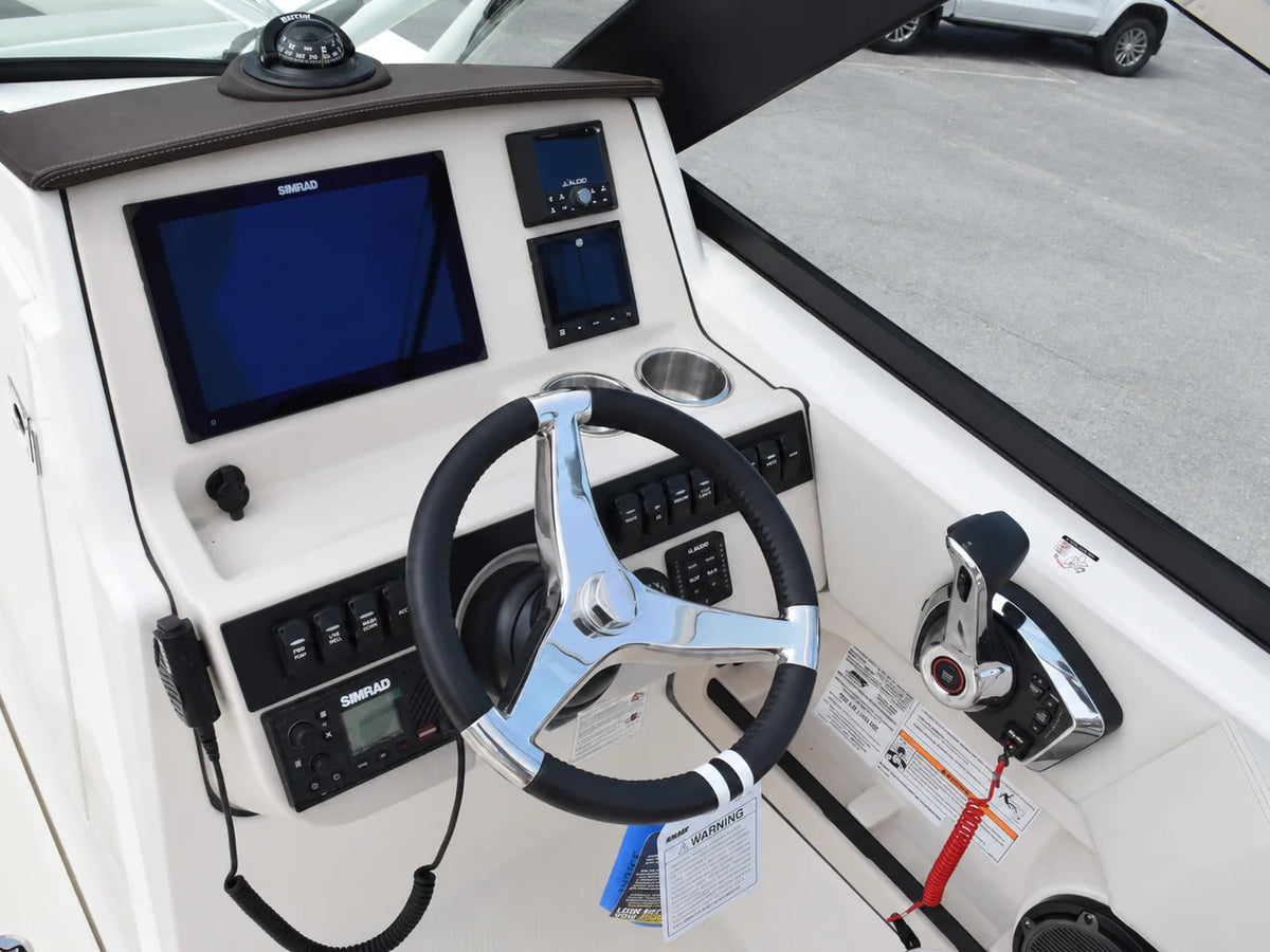 2026 Boston Whaler 240 Vantage 24.0 feet, Thunderbolt, GA #16