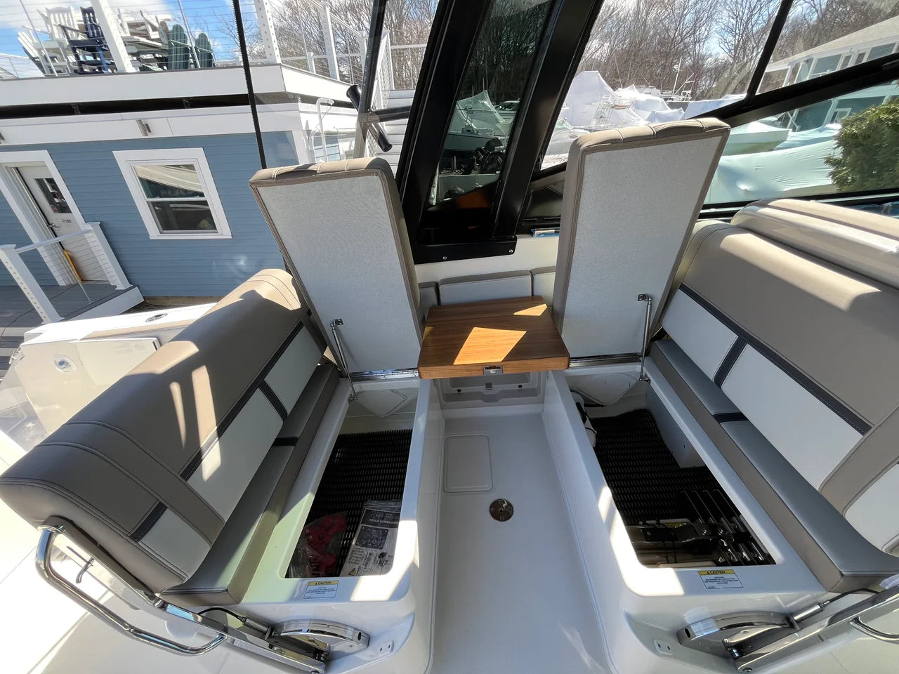 2026 Boston Whaler 330 Vantage 33.0 feet, Wakefield, RI #12