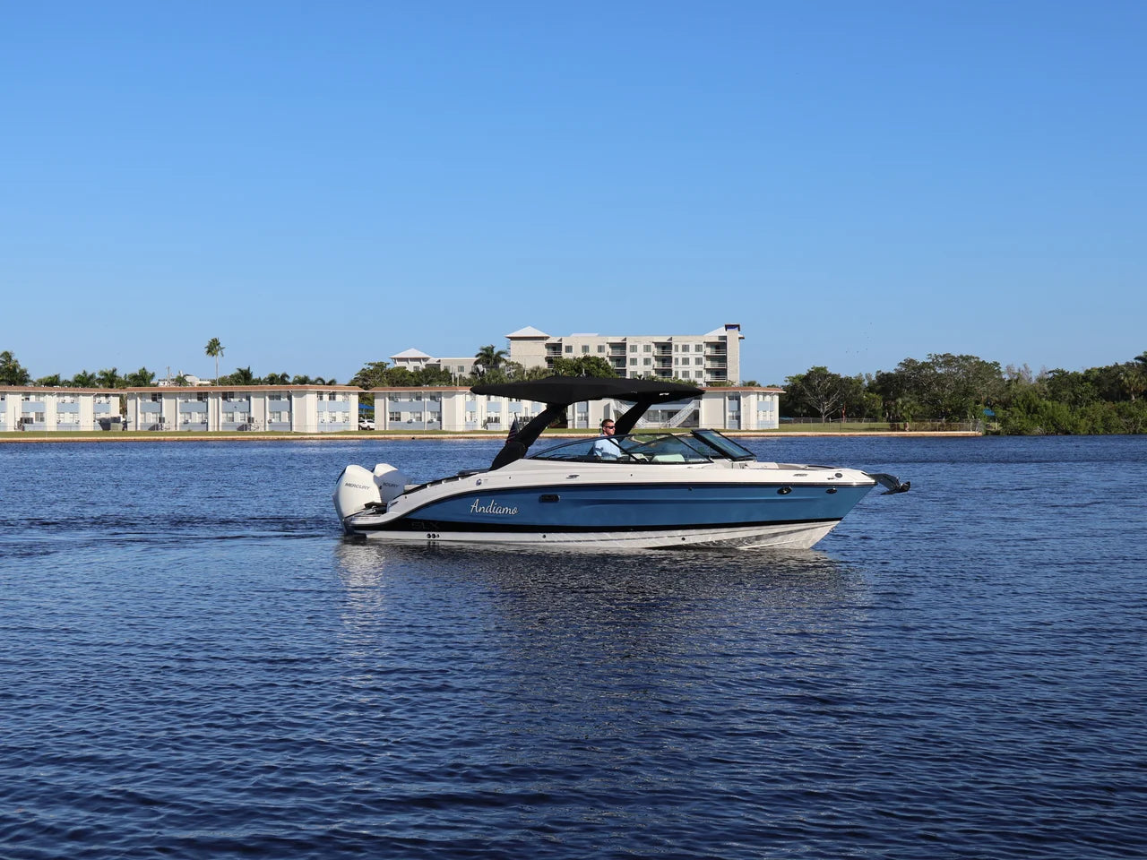 2024 Sea Ray 280 SLX OUTBOARD 28.0 feet, Naples, Florida #6