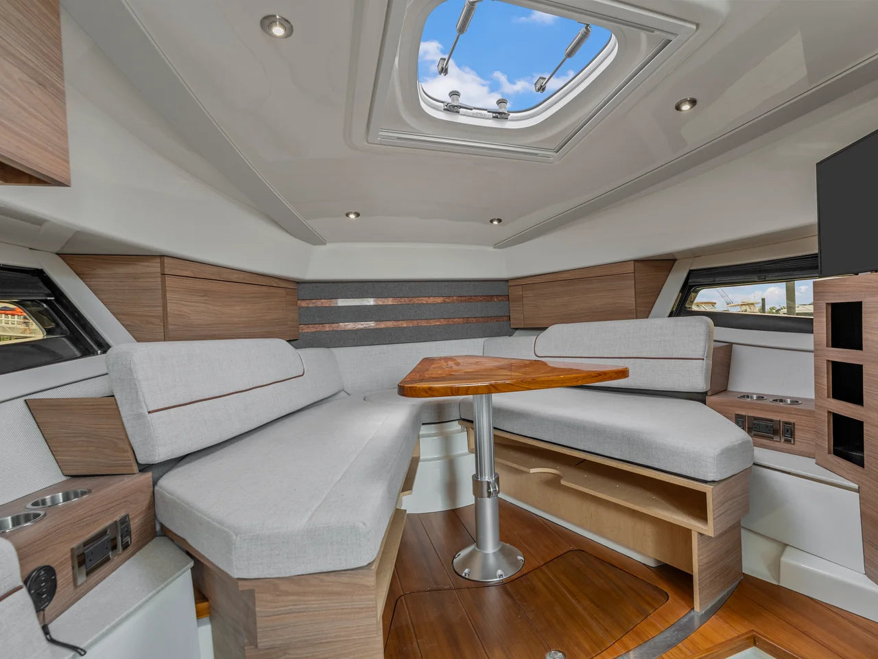 2026 Boston Whaler 365 Conquest 36.0 feet, Quincy, MA #38