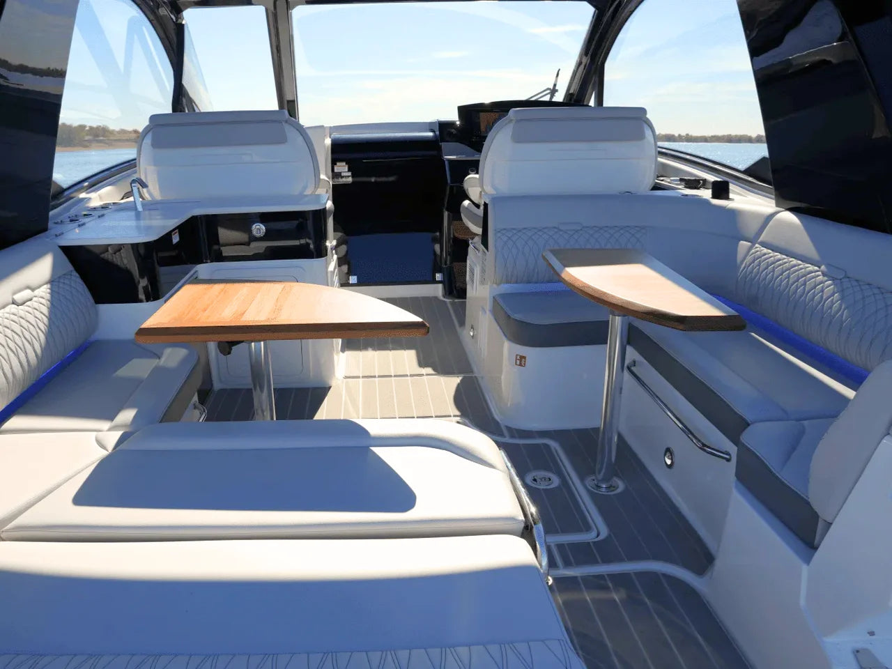 2025 Sea Ray Sundancer 370 37.0 feet, Lewisville, TX #14