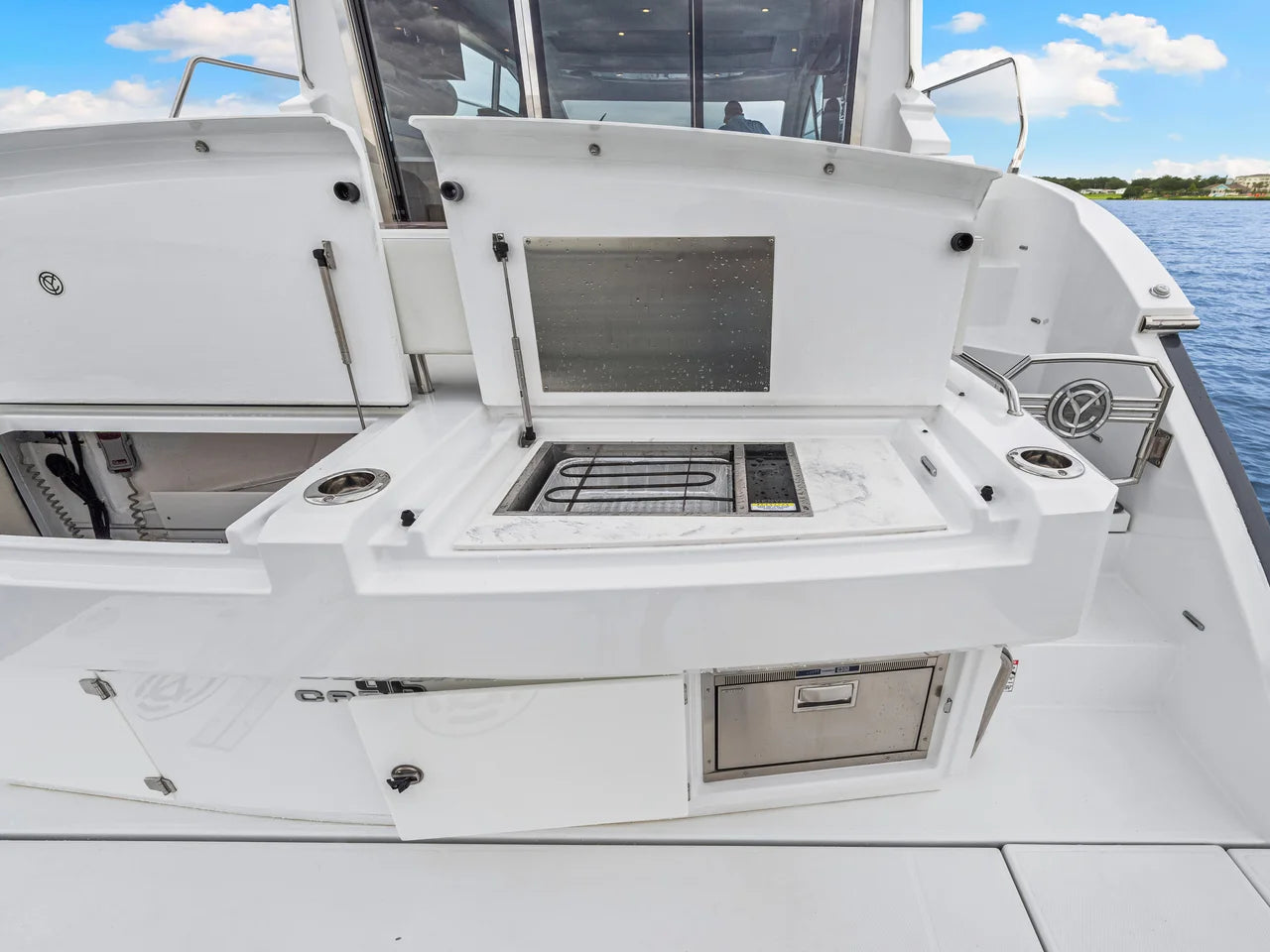2022 Cruisers Yachts 46 Cantius 46.0 feet, Clearwater, Florida #41