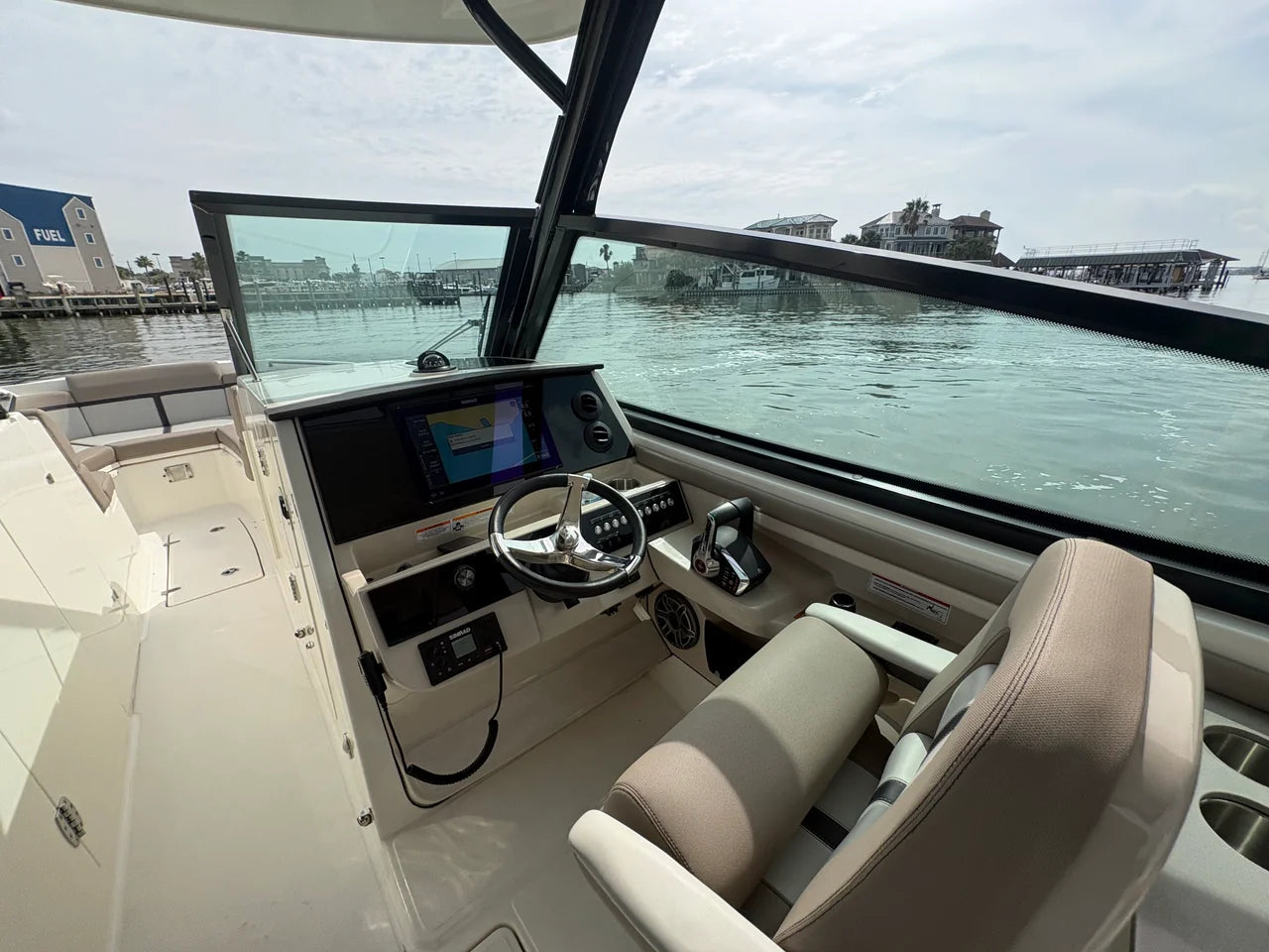 2025 Boston Whaler 330 Vantage 33.0 feet, Seabrook, TX #29