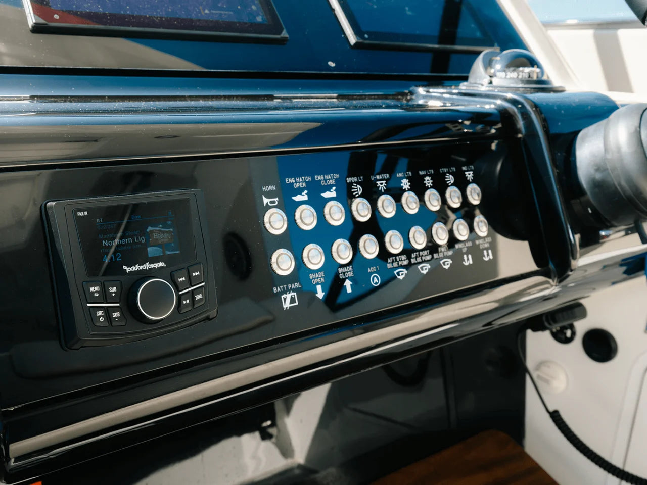 2025 Cruisers Yachts 38 GLS Outboard 38.0 feet, Charleston, SC #16