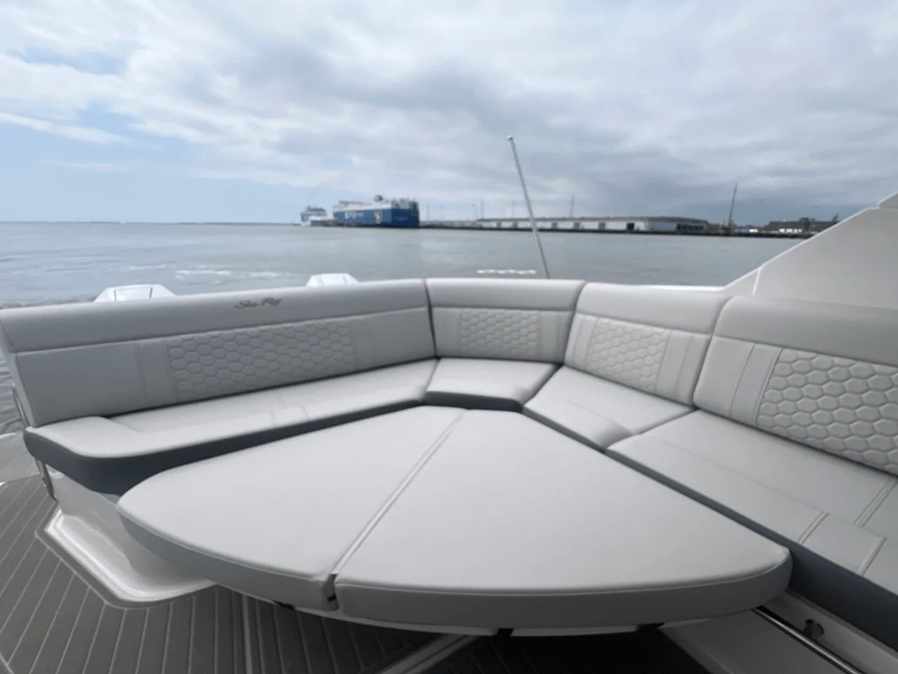 2025 Sea Ray Sundancer 320 Outboard 32.0 feet, Charleston, SC #19