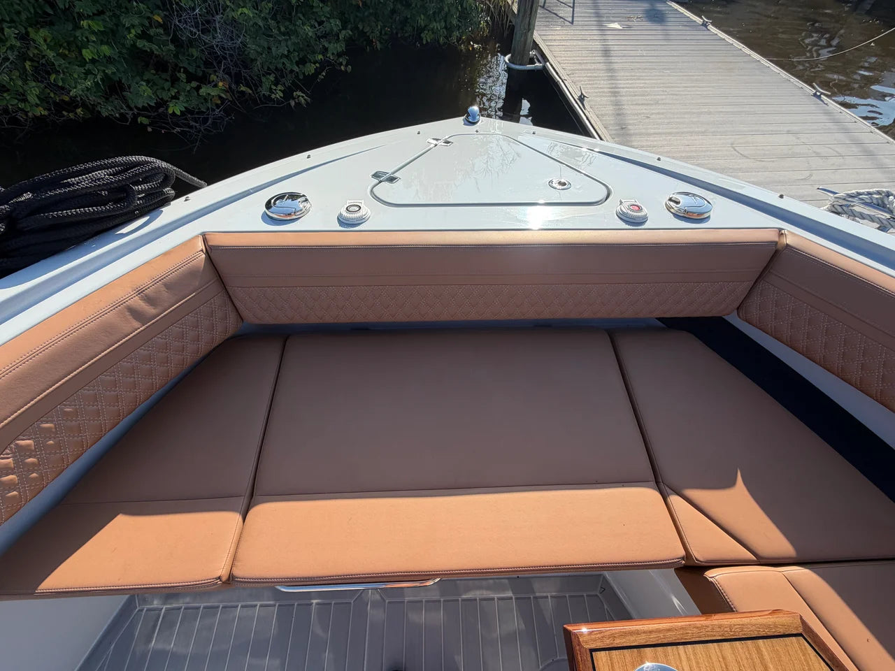 2024 Cruisers Yachts 38 GLS South Beach Outboard 38.0 feet, Stuart, Florida #44
