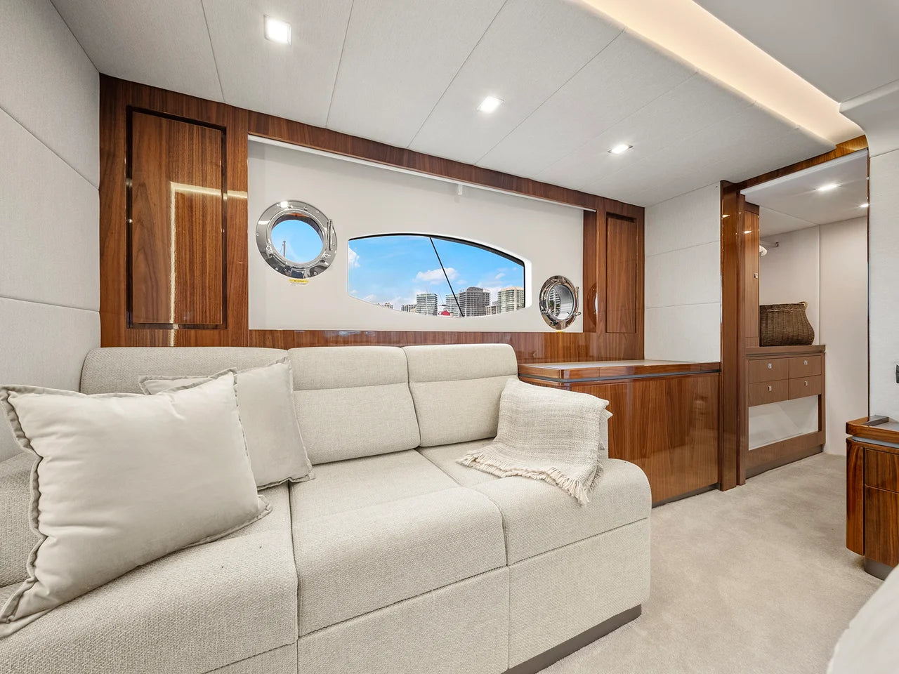 2024 Riviera 6000 SPORT YACHT 63.0 feet, Coconut Grove23, FL #93