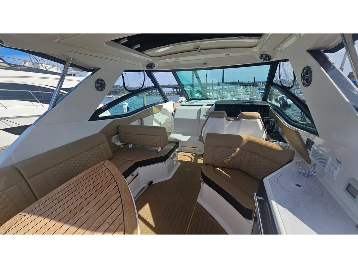 2026 Sea Ray 320 SUNDANCER COUPE OB 32.0 feet, Brick Township, New Jersey #29