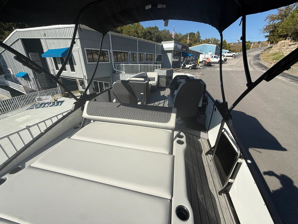 2027 Harris Sunliner 230 23.0 feet, Lake Ozark, MO #33