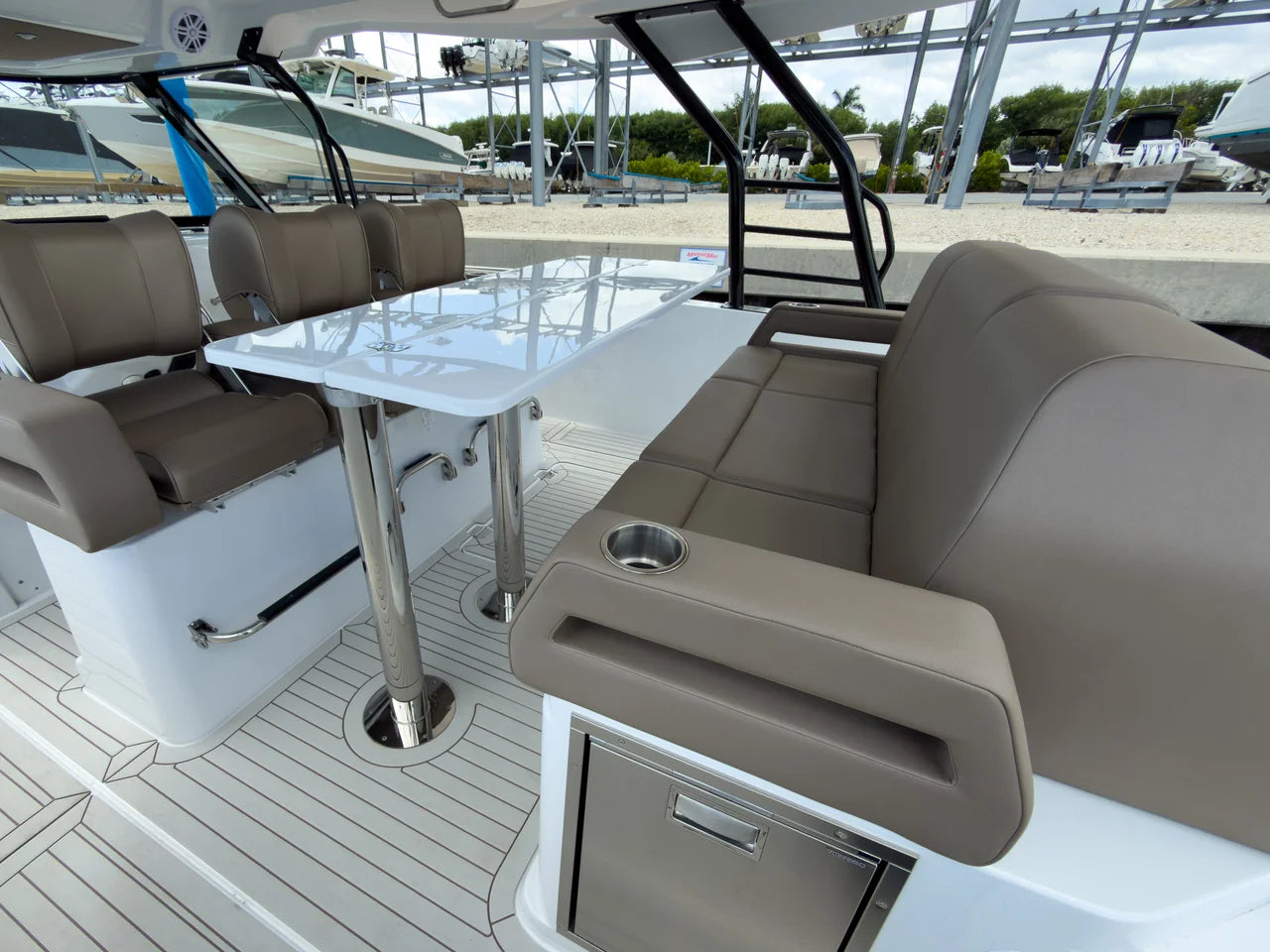 2026 Cruisers Yachts 38 VTR 38.0 feet, Fort Myers, FL #12
