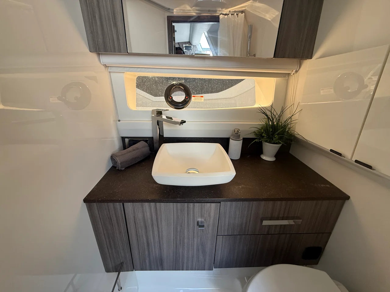 2026 Sea Ray SLX 400 Outboard 40.0 feet, Miami, FL #41