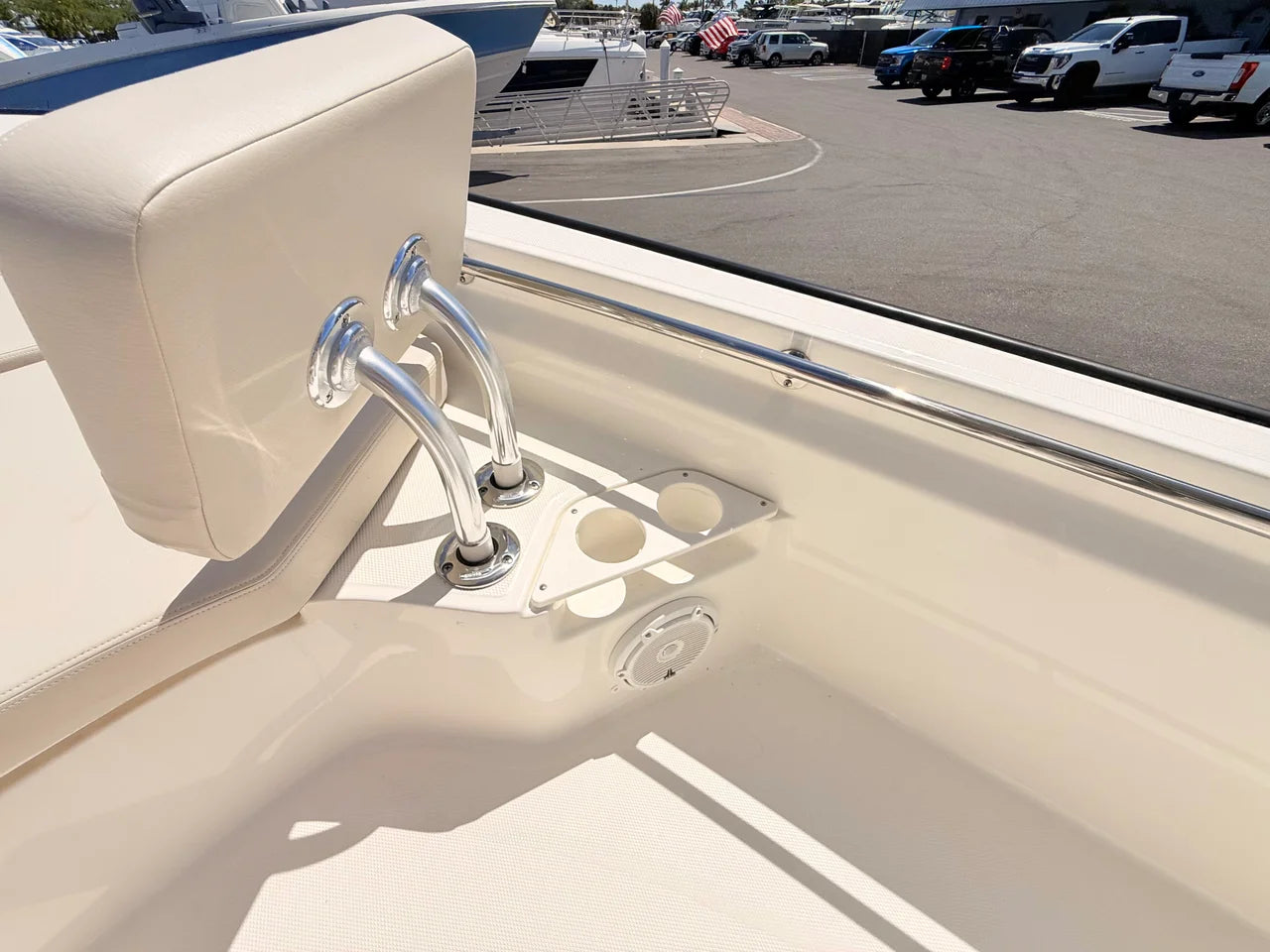 2026 Boston Whaler 210 Montauk 21.0 feet, St Petersburg, FL #35