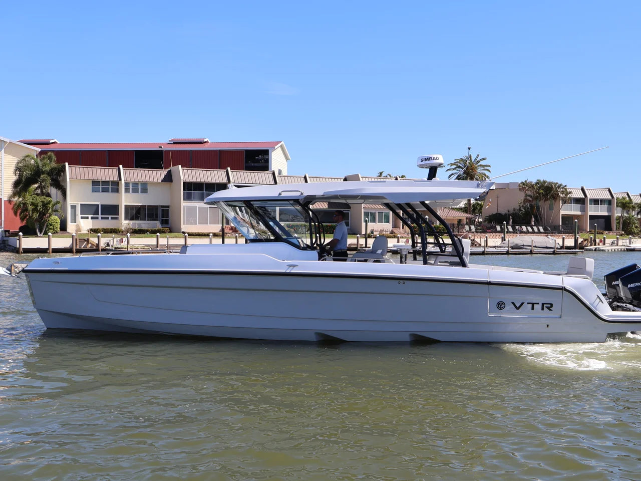 2026 Cruisers Yachts 38 VTR 38.0 feet, Naples, Florida #1