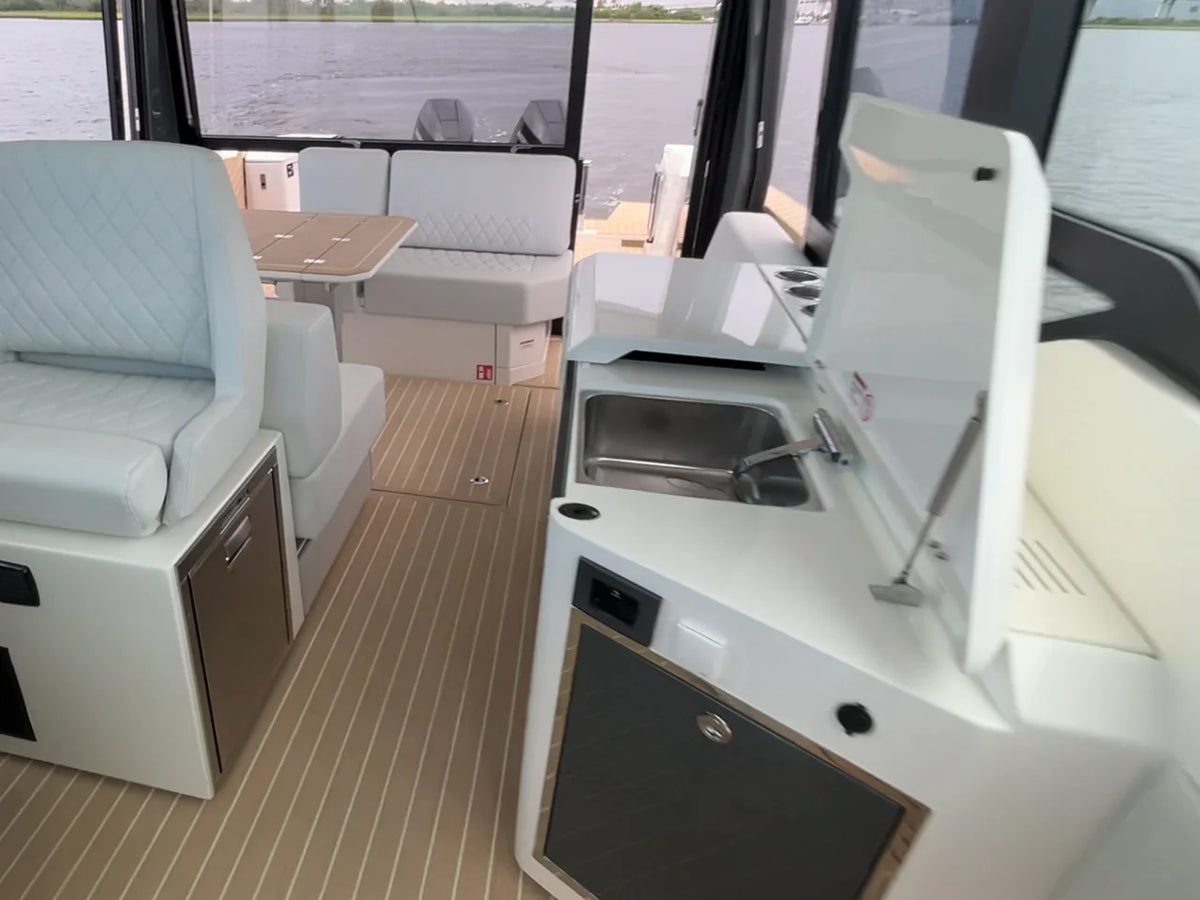 2027 Saxdor 400 GTC 40.0 feet, Jacksonville Beach, Florida #19