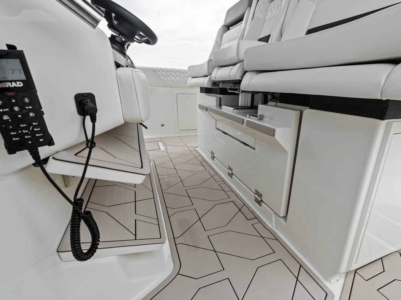 2027 Ducari 37 XIV 37.0 feet, Jupiter, Florida #92